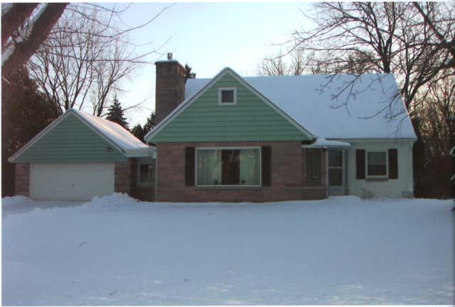1209 Lisbon Ave., Hartland, WI 53029
