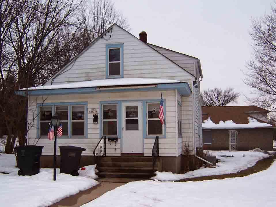 151 Eagle Lake Ave., Mukwonago, WI 53149