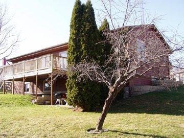 1305 Dandelion Ln, West Bend, WI 53090