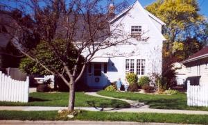 7426 27th Ave., Kenosha, WI 53143