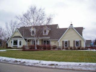 14500 W Fieldpointe Dr., New Berlin, WI 53151