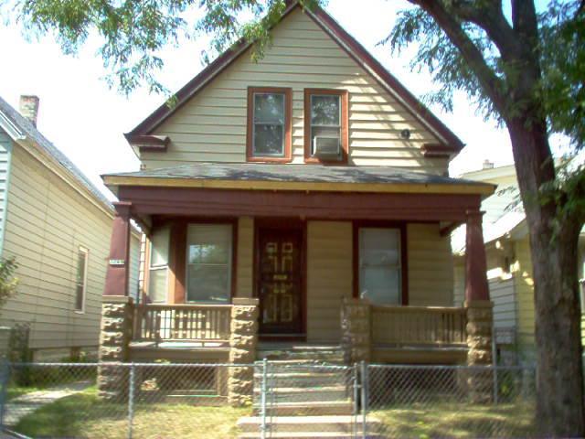 3269 N 12th St., Milwaukee, WI 53206