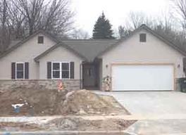 2508 Park Forest Dr., West Bend, WI 53090