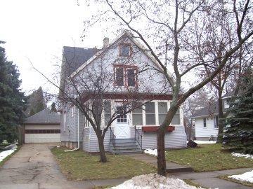 609 Park St., Watertown, WI 53098