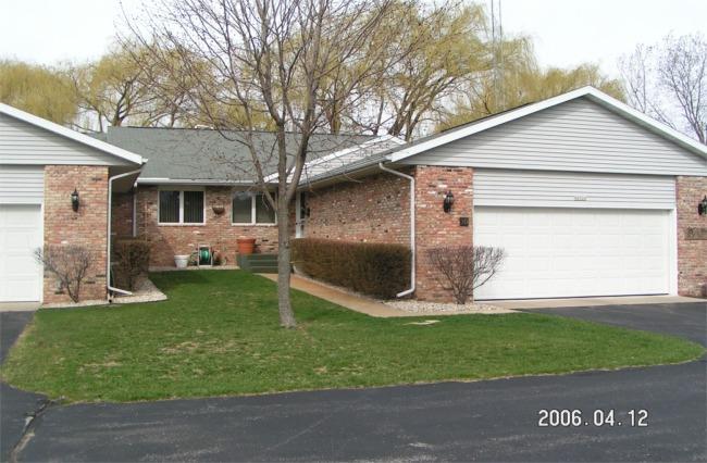 W5929 Lakeview Dr. #10, Lafayette, WI 53121