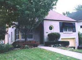 4524 N Sheffield Ave, Shorewood, WI 53211