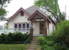 2013 E Newton Ave., Shorewood, WI 53211