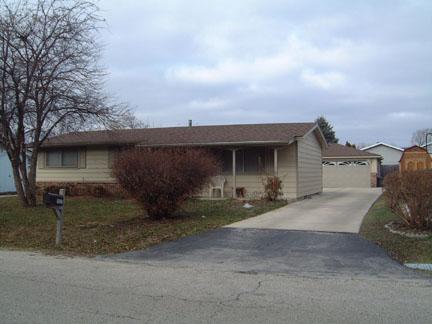 1620 Warwick Way, Mount Pleasant, WI 53406