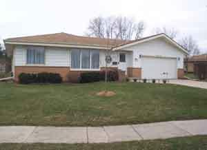 5402 Meadow Dr., Greendale, WI 53129