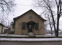1625 S 9th, La Crosse, WI 54601