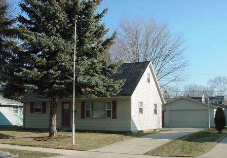 2245 N 27 Pl., Sheboygan, WI 53083