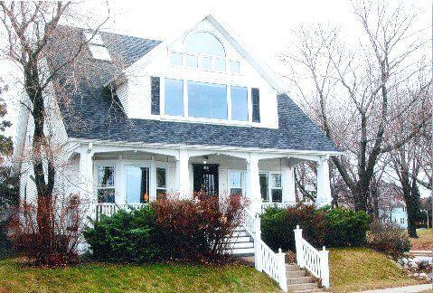 2959 S Shore Dr., Milwaukee, WI 53207