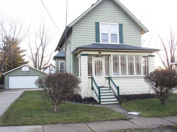 717 Marshall St., Waukesha, WI 53186