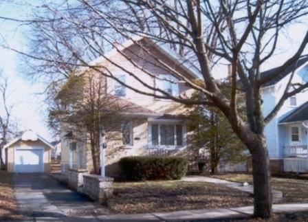 141 S James St., Waukesha, WI 53186