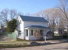117 N 8th Ave, Onalaska, WI 54650