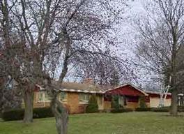 2055 Cloverhill Rd., Elm Grove, WI 53122