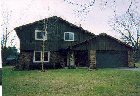 9959 W Conrad St, Hales Corners, WI 53130