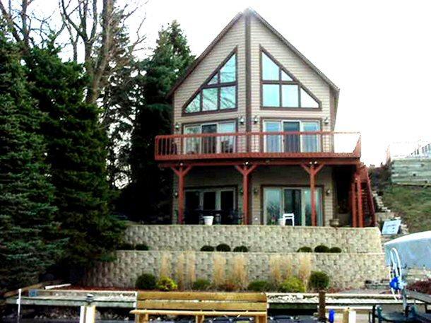 N53W34958 Road B, Oconomowoc, WI 53069