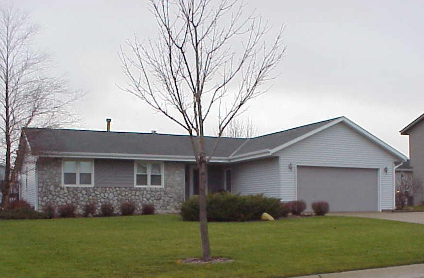 4381 W Central Ave., Franklin, WI 53132
