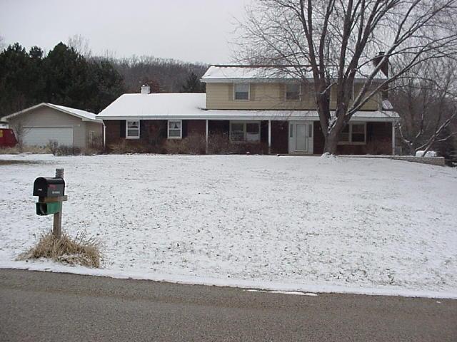 S24W26840 Apache Pass, Waukesha, WI 53188