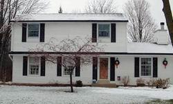 11432 N Laguna, Mequon, WI 53092