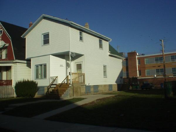 2438 N 37th St, Milwaukee, WI 53210