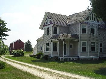 4485 W County Highway H, Fredonia, WI 53021