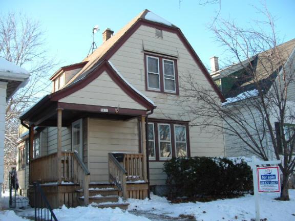 3131 S Herman St, Milwaukee, WI 53207