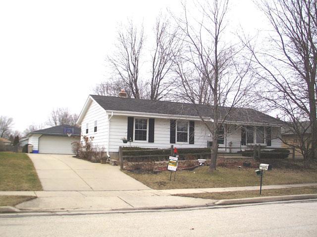 1840 Waterview, Waukesha, WI 53189