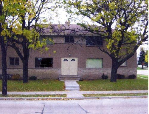 5800 N 91st, Milwaukee, WI 53218