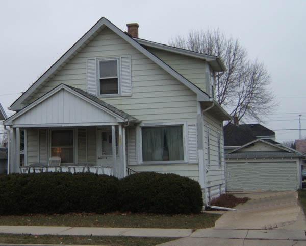 1220 Wolff St., Racine, WI 53402