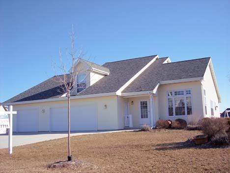 721 Ash Cir., Plymouth, WI 53073