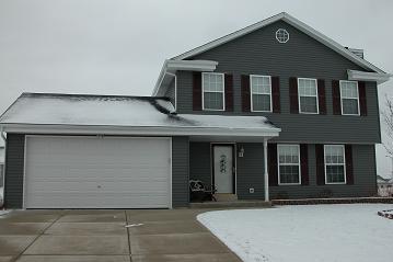 1578 Redtail Dr., Hartford, WI 53027