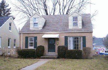 3315 S Quincy, Milwaukee, WI 53207