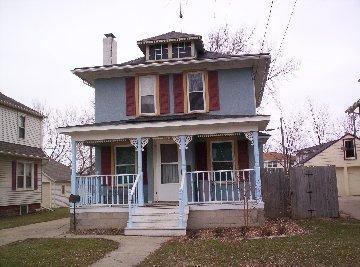 408 W Newhall Ave., Waukesha, WI 53186