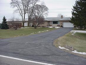 5013 County Rd V, Caledonia, WI 53126