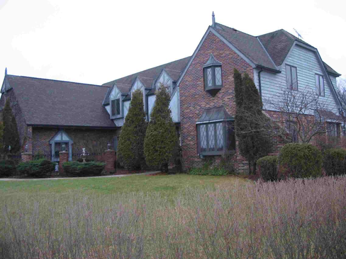 251 St. Augustine, Trenton, WI 53095