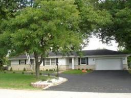 5420 S Menard Dr., New Berlin, WI 53151