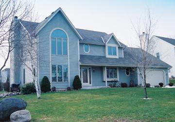 11757 W Chapman Ave., Greenfield, WI 53228