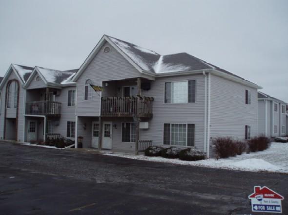 526 Root Ave. #2, Hartford, WI 53027