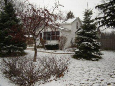 129 W 3rd St., Oconomowoc, WI 53066