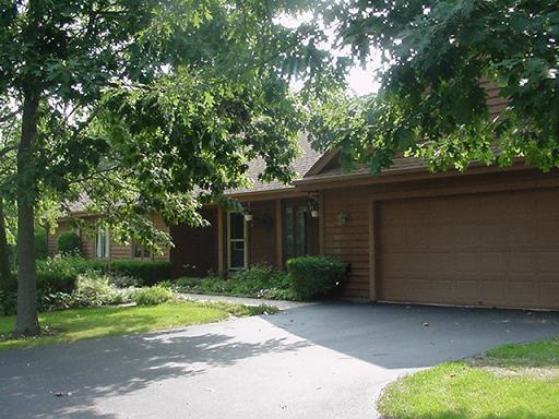 N9060 N Austin Rd, East Troy, WI 53120