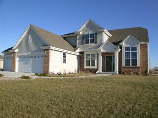 808 Sutton Dr., Eagle, WI 53119