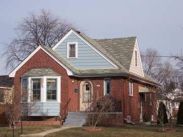 3426 S Clement Ave, Milwaukee, WI 53207