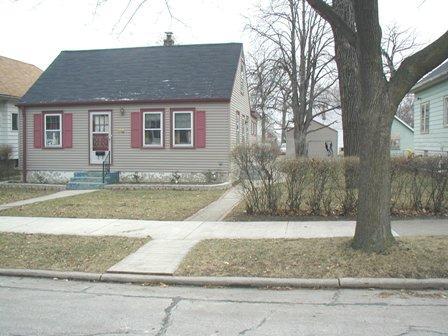 306 S 67th St., Milwaukee, WI 53214