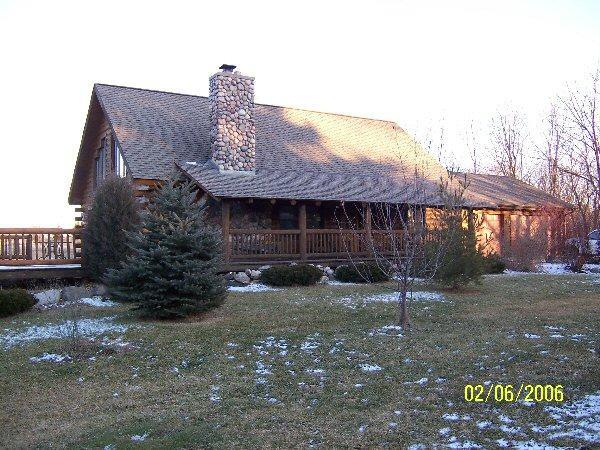 W379N8464 Mill St., Oconomowoc, WI 53066