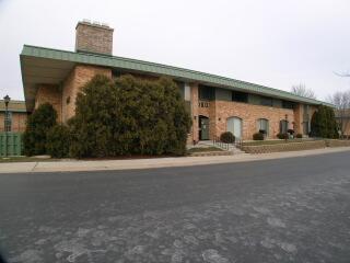 4080 W Rivers Edge Cir #21, Brown Deer, WI 53209
