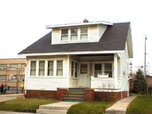 1533 Grand Ave., Racine, WI 53403