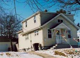 5723 S Swift, Cudahy, WI 53110