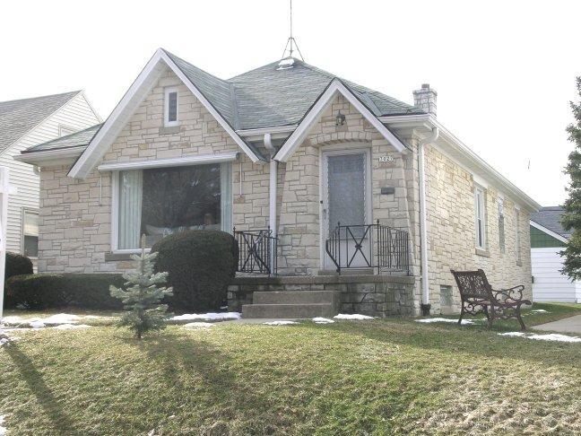 3027 S 38th St., Milwaukee, WI 53215